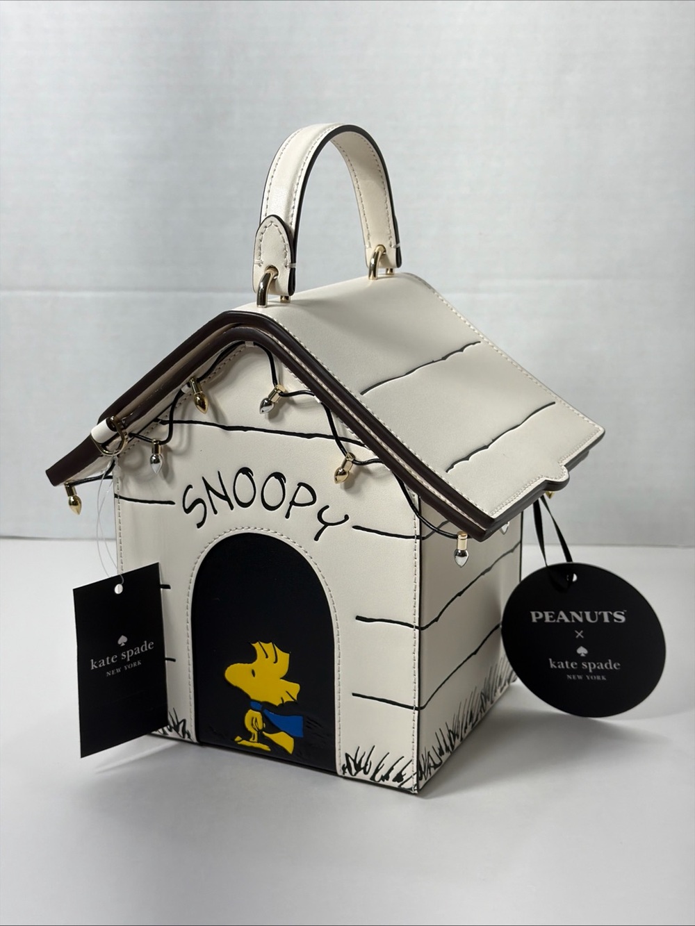 Kate Spade PEANUTS X KSNY SNOOPY 3D DOG HOUSE CROSSBODY BAG KM630 NEW NWT!